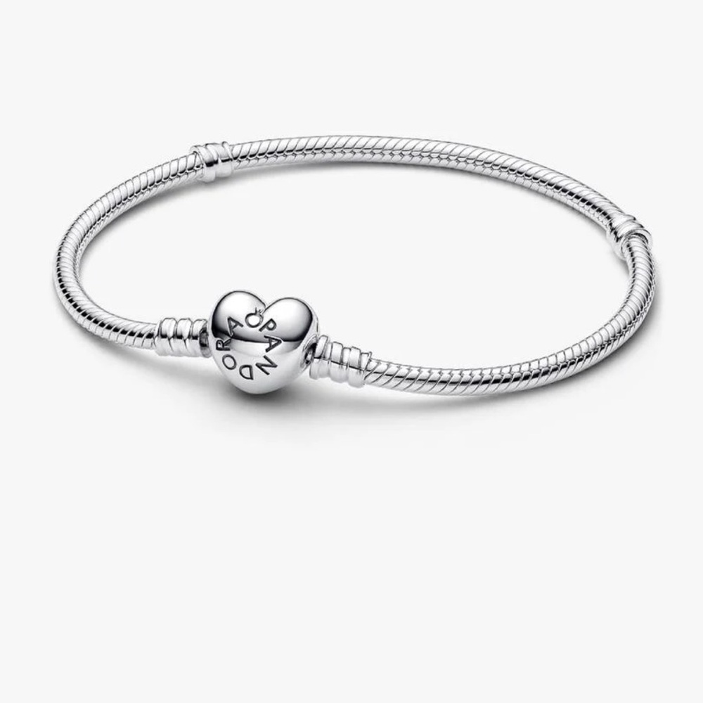 Pandora Moments Heart & Snake Chain Bracelet